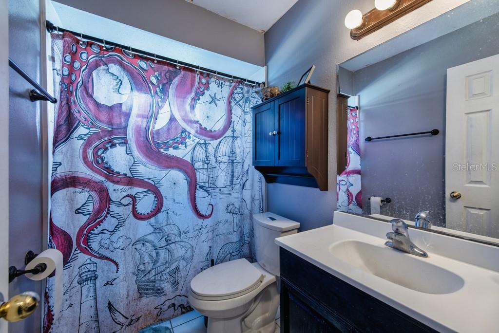 BOCA CIEGA RIDGE 6TH ADD - Residential