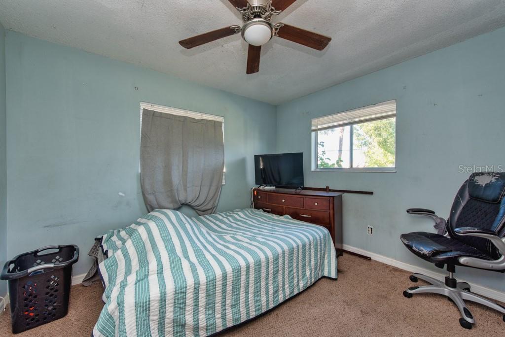 BOCA CIEGA RIDGE 6TH ADD - Residential