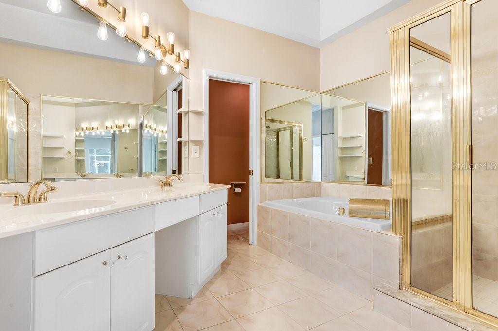 ROYAL TROON VILLAGE PT R - Residential