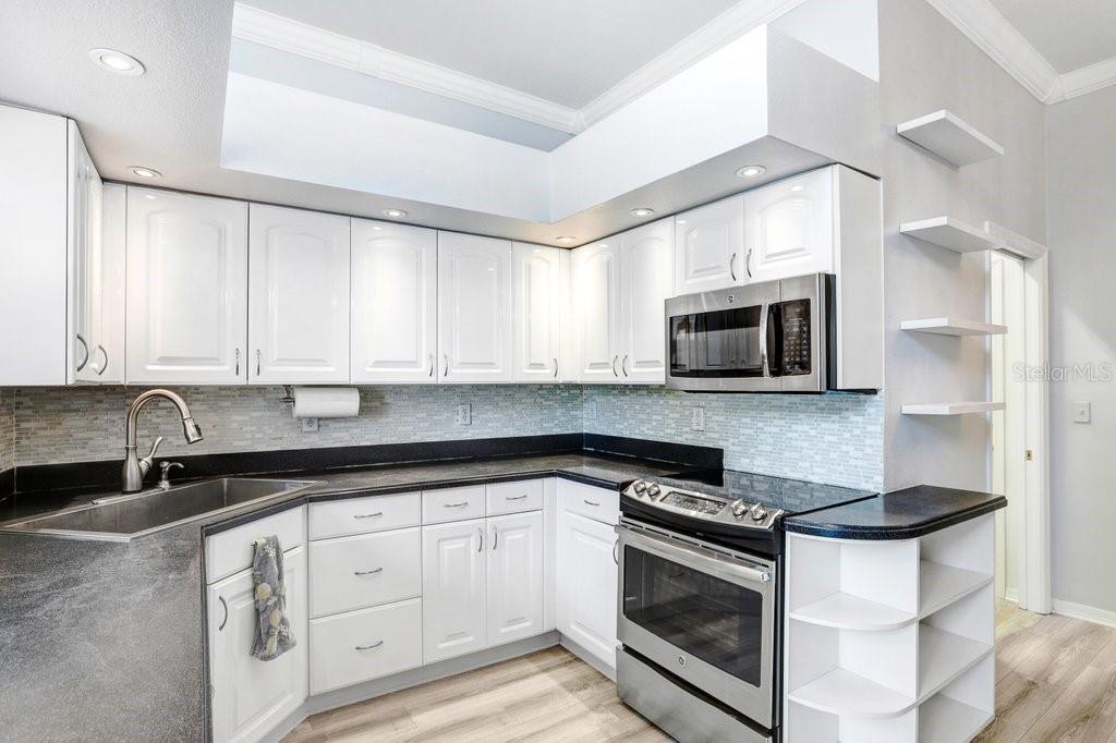 ROYAL TROON VILLAGE PT R - Residential