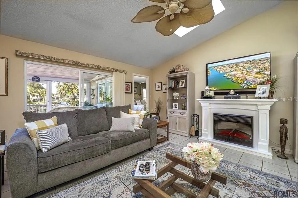 PALM HARBOR - Residential