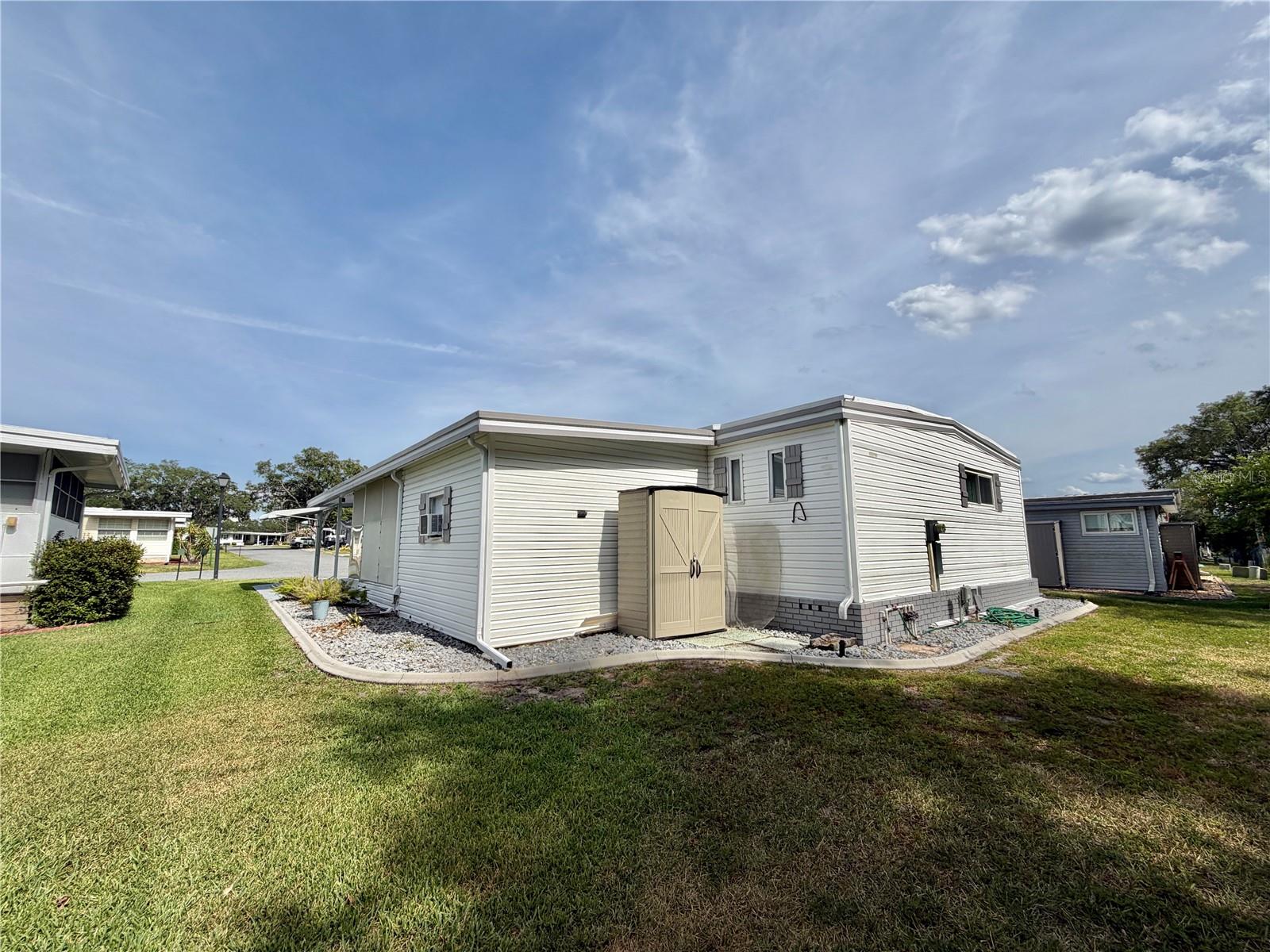 HAWTHORNE AT LEESBURG A COOP - Residential