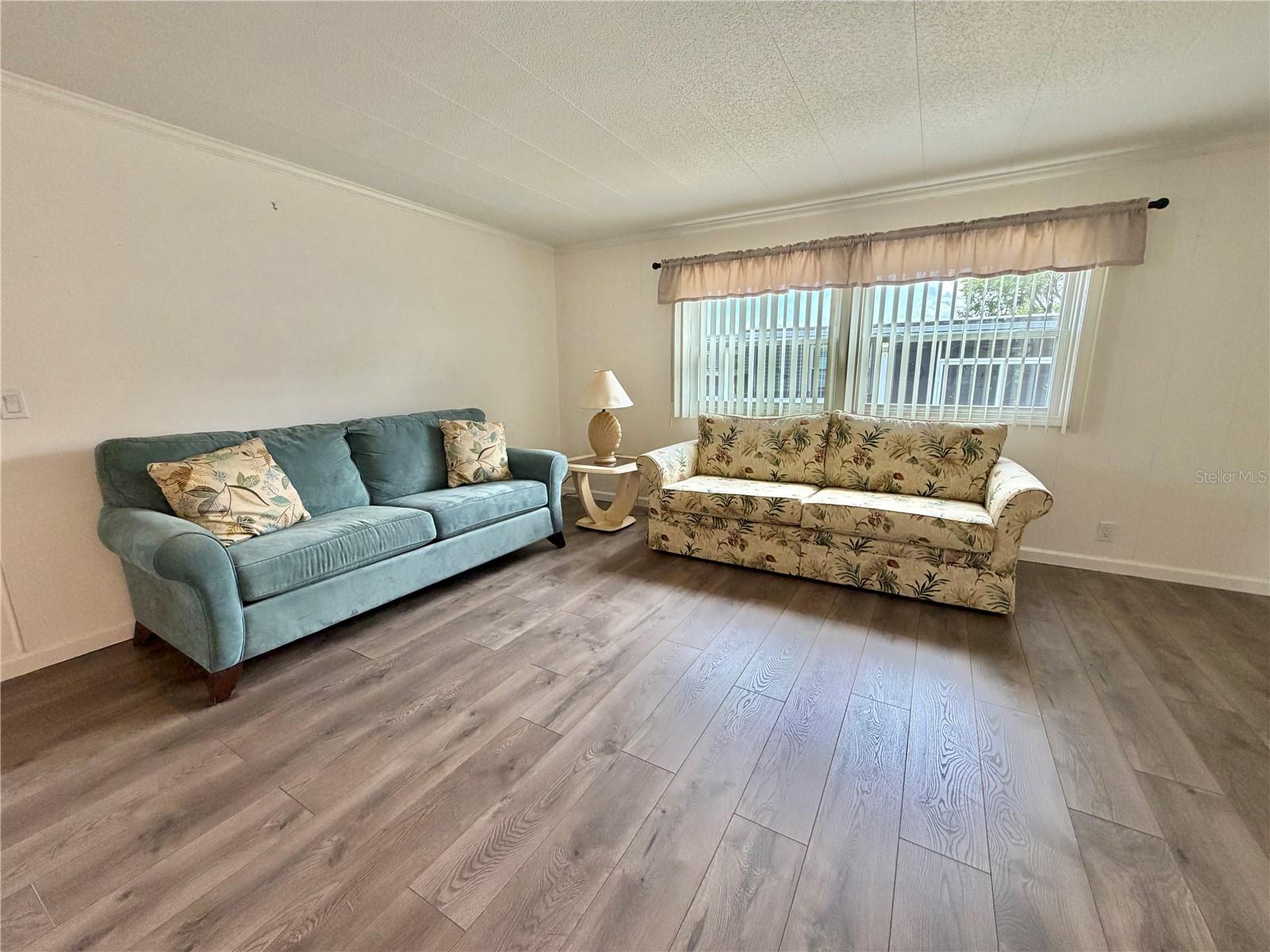 HAWTHORNE AT LEESBURG A COOP - Residential