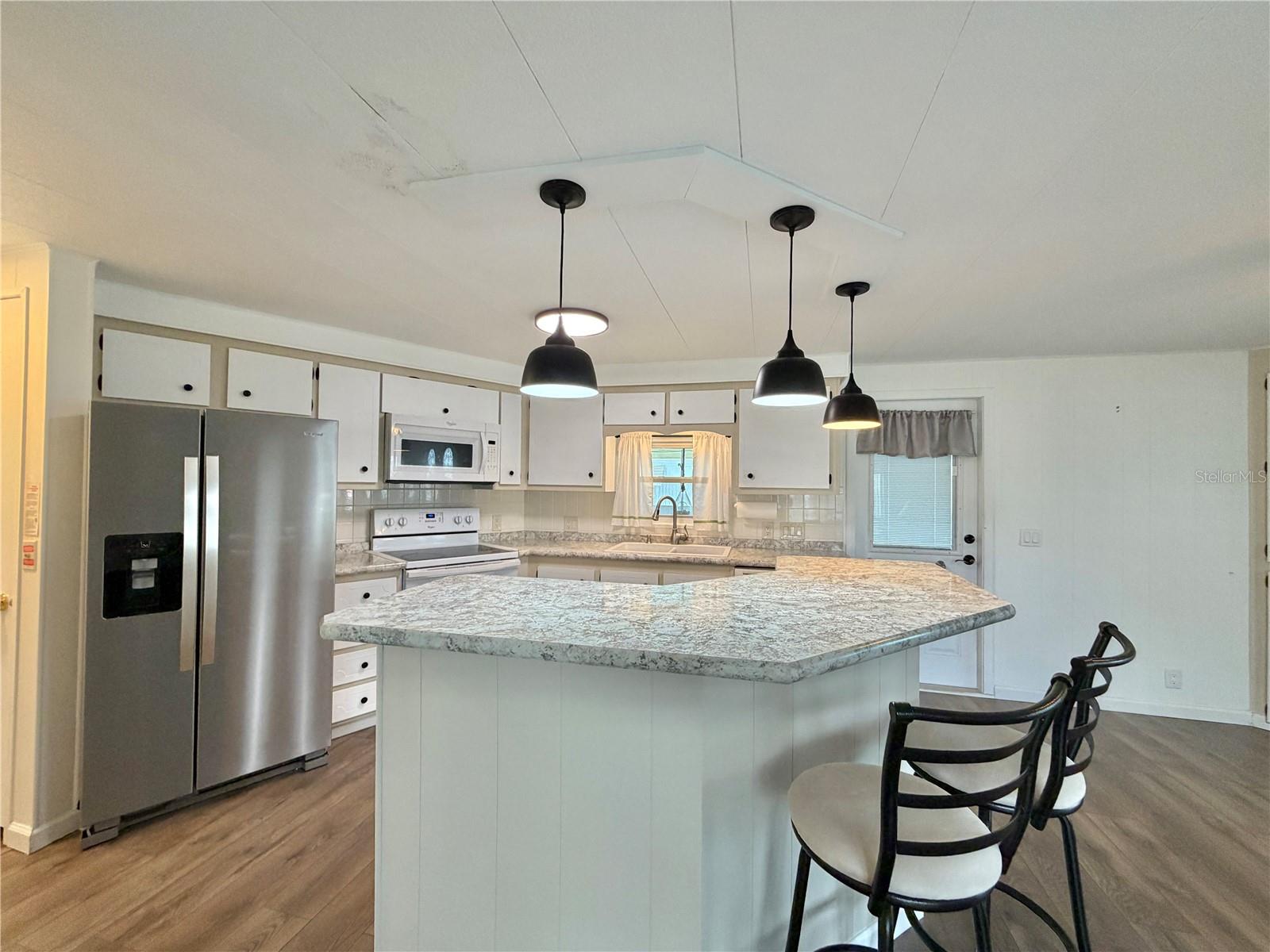 HAWTHORNE AT LEESBURG A COOP - Residential
