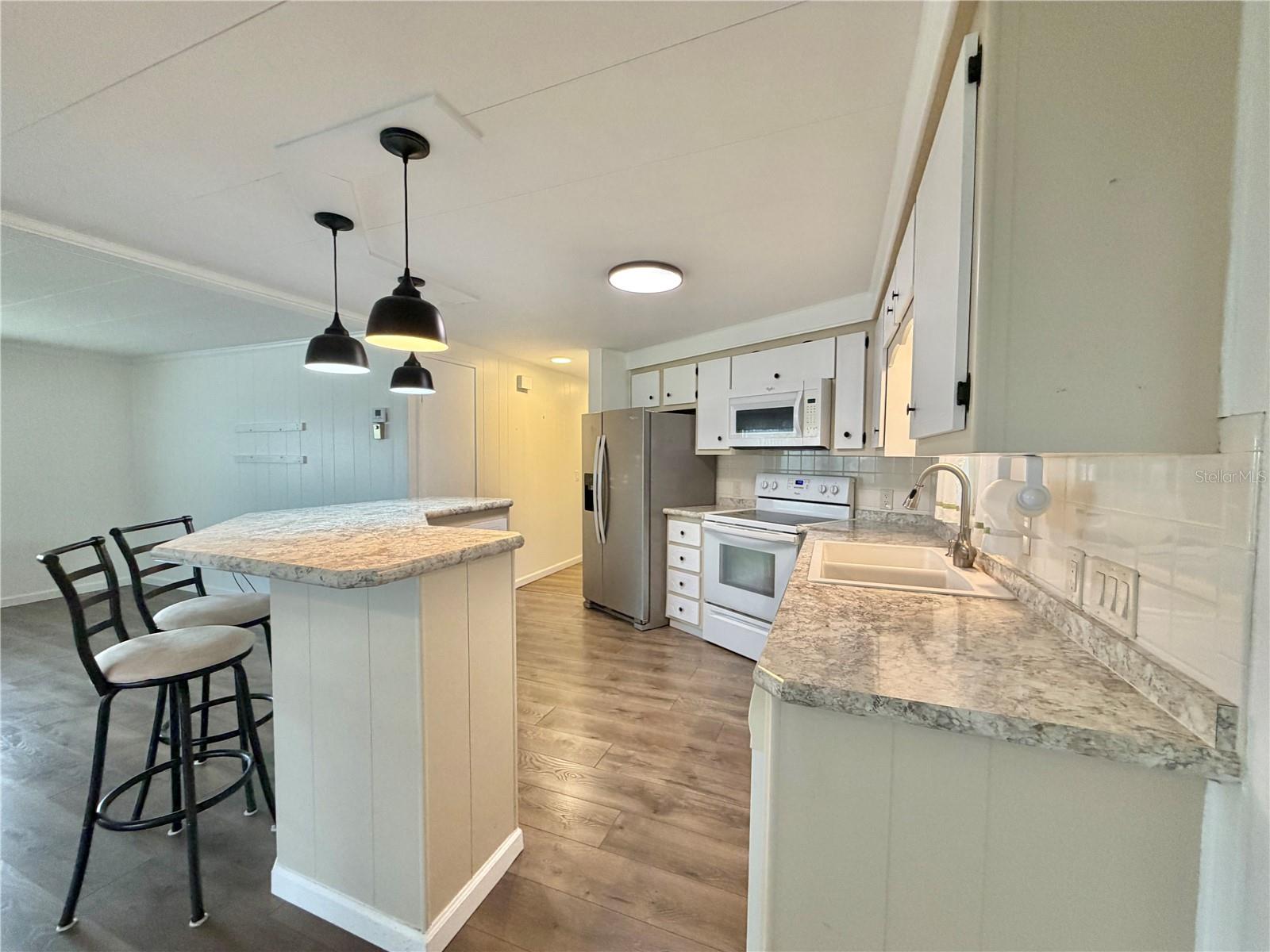 HAWTHORNE AT LEESBURG A COOP - Residential