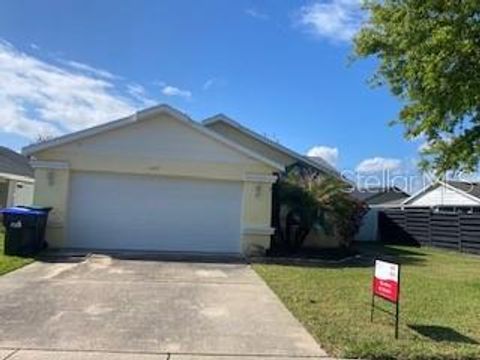 Photo of 13337 Boulder Woods Circle, Orlando, FL 32824 (MLS # O6386987)