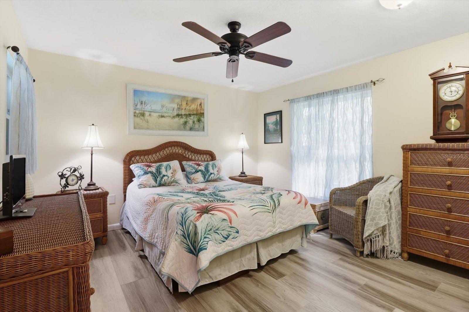 RAINBOW SPGS 04 REP - Residential