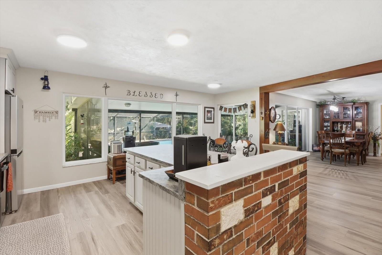 RAINBOW SPGS 04 REP - Residential