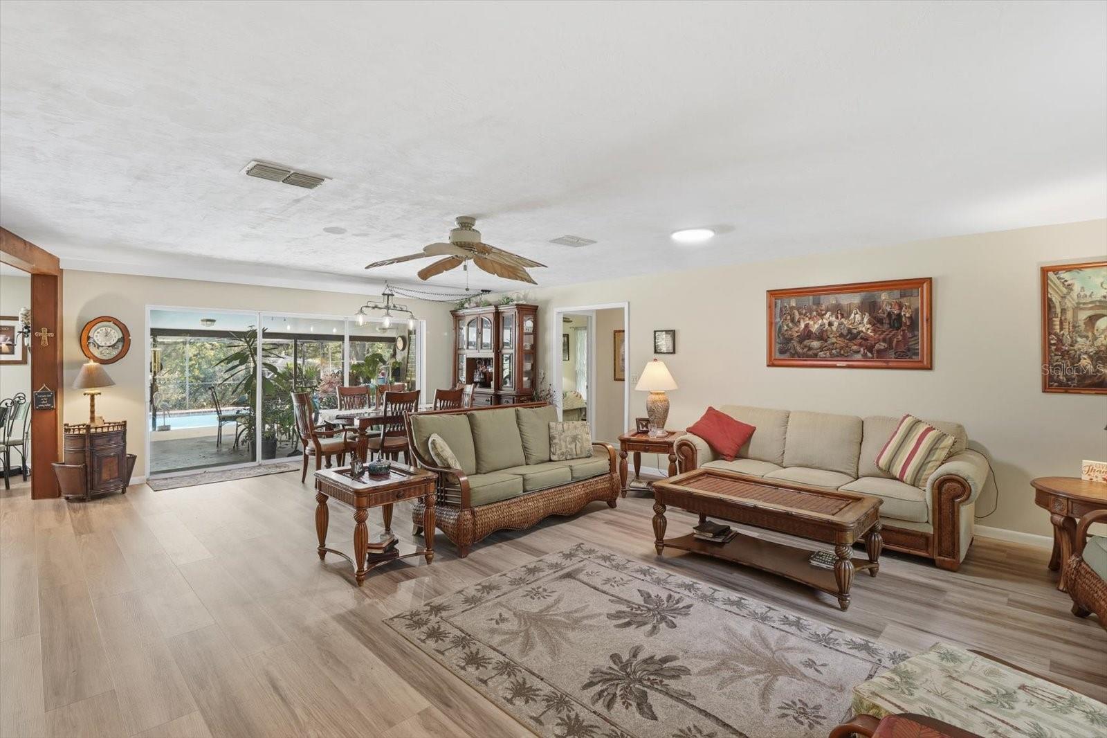 RAINBOW SPGS 04 REP - Residential