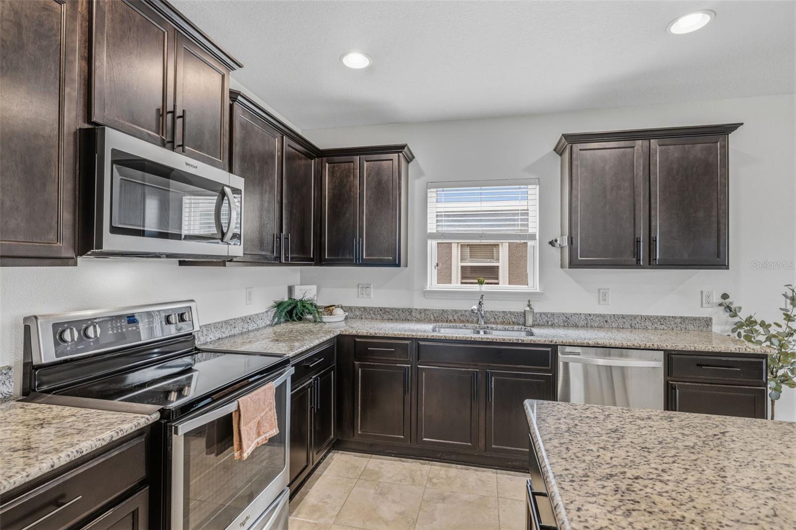 MAGNOLIA PARK NORTHEAST E - Residential