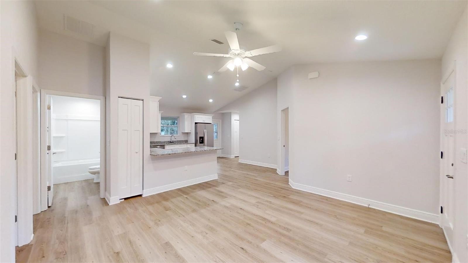 24146 SW SOUTH LAKES COURT