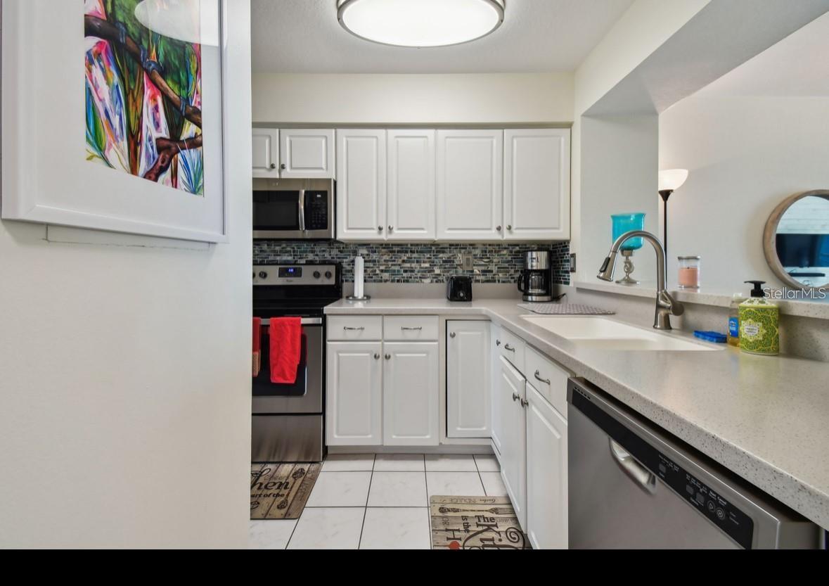 BAHIA VISTA - Residential