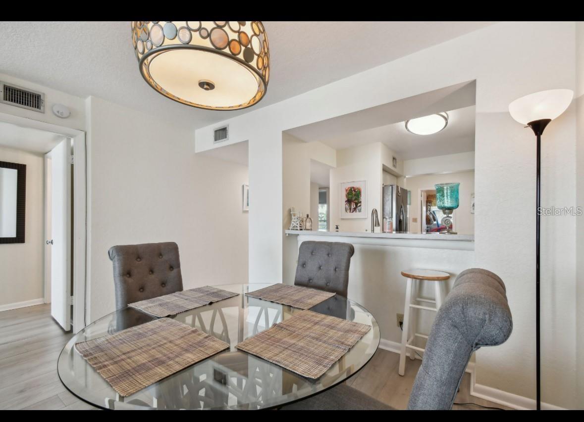 BAHIA VISTA - Residential