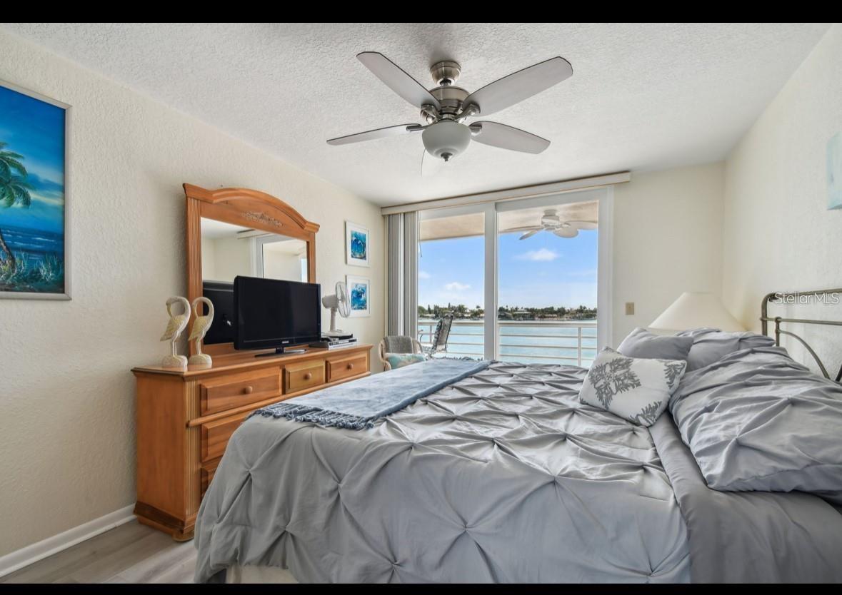 BAHIA VISTA - Residential