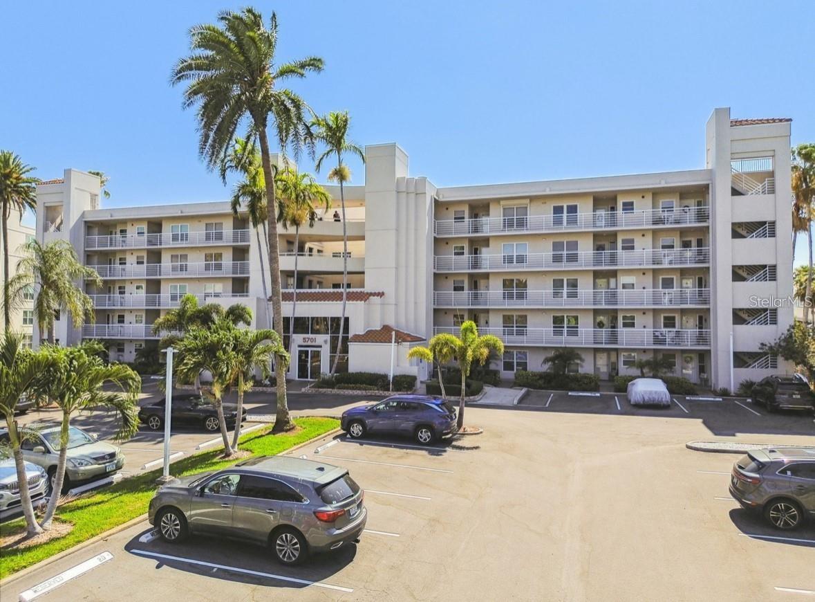 BAHIA VISTA - Residential