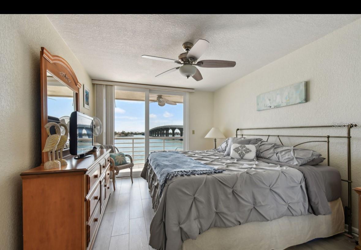 BAHIA VISTA - Residential