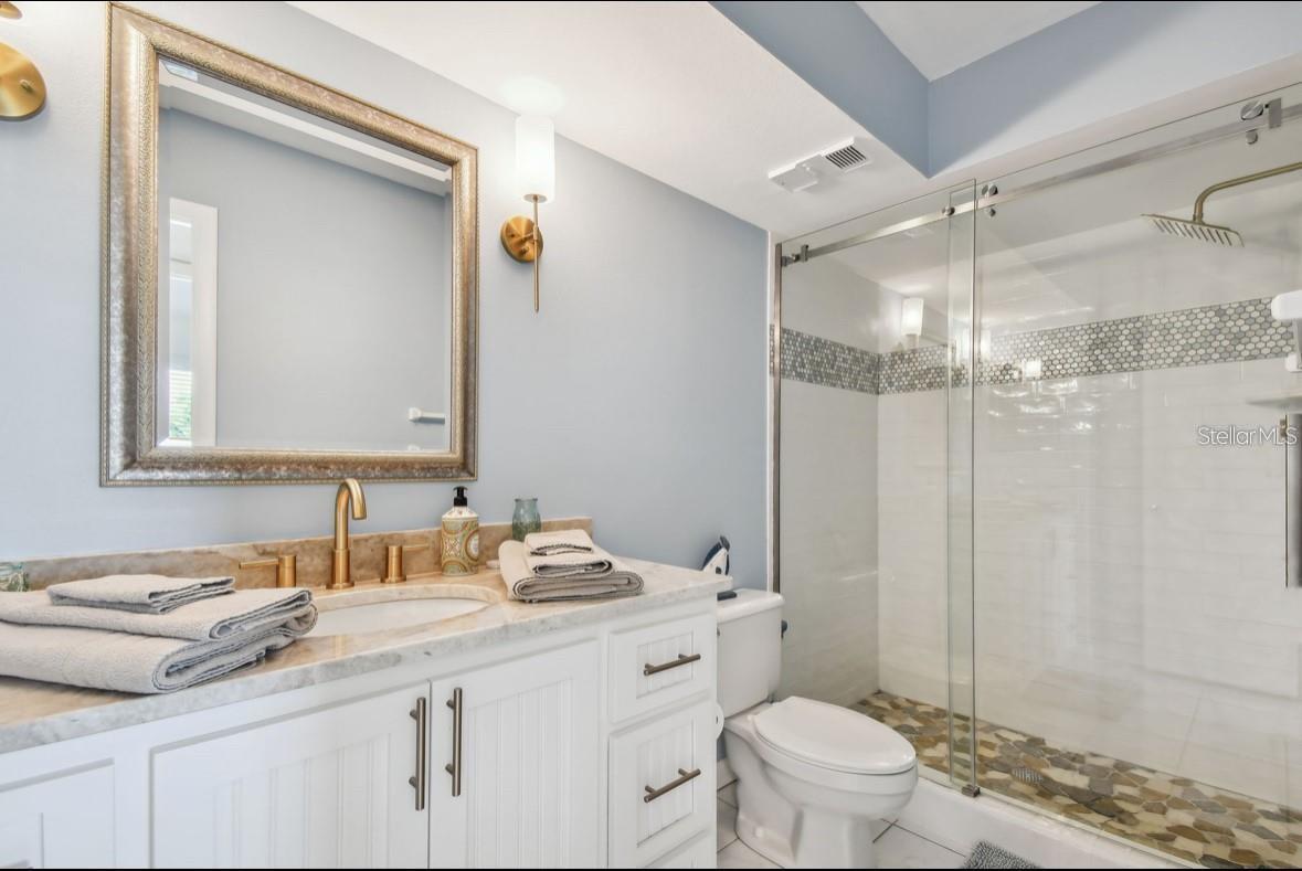 BAHIA VISTA - Residential