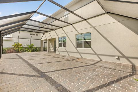Tiny photo for 17708 Sawgrass Run, Tavares, FL 32778 (MLS # G5103352)
