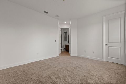 Tiny photo for 17708 Sawgrass Run, Tavares, FL 32778 (MLS # G5103352)