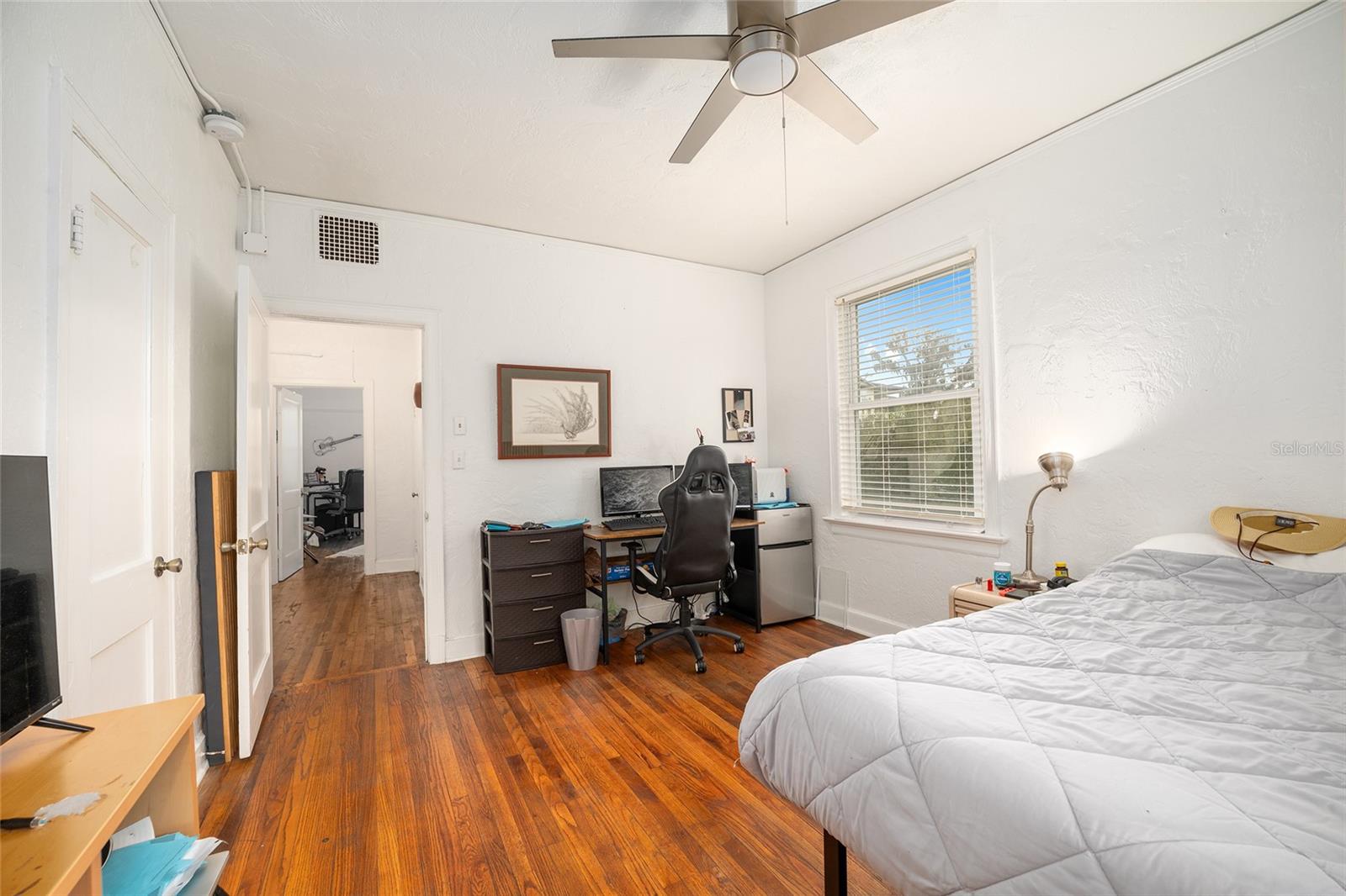 LIVINGSTONS ADD - Residential Income