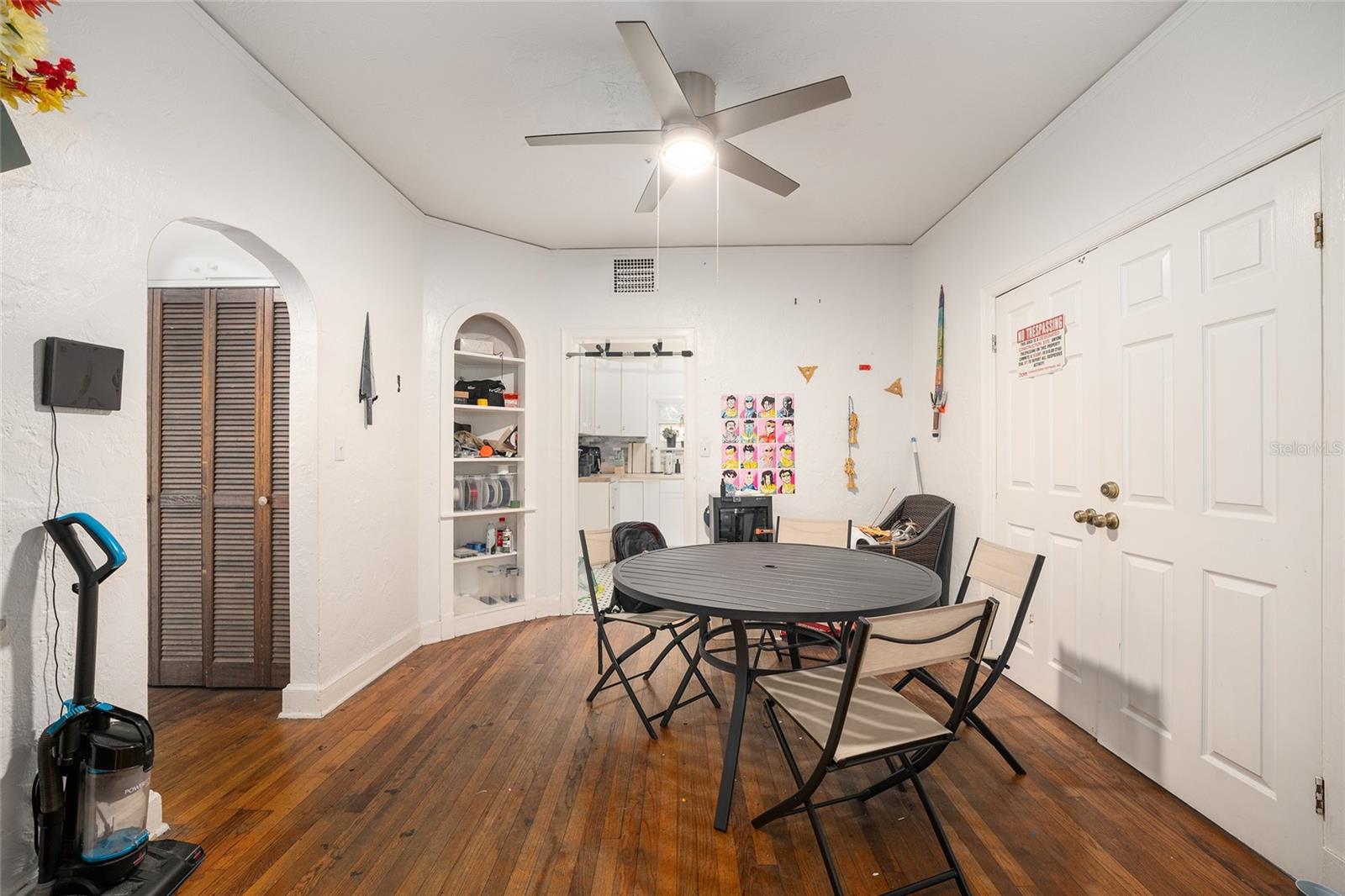 LIVINGSTONS ADD - Residential Income