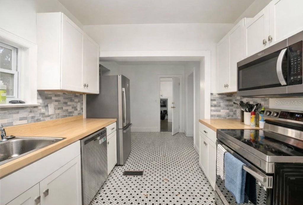 LIVINGSTONS ADD - Residential Income