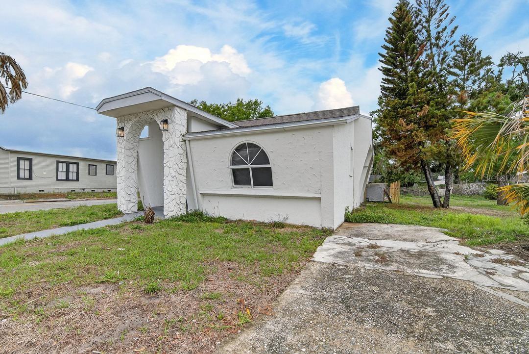 800 N CHURCH AVENUE