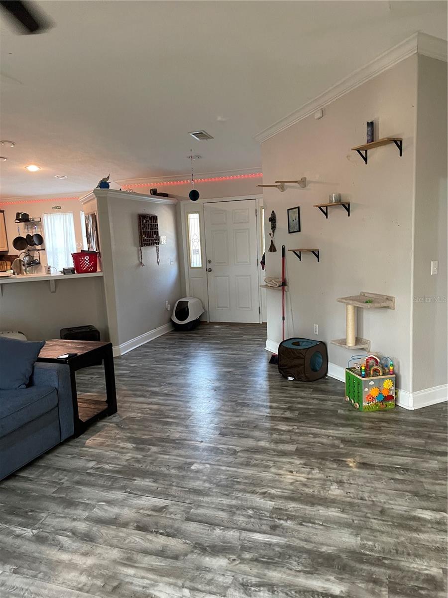 LAKE WEIR SHORES - Residential