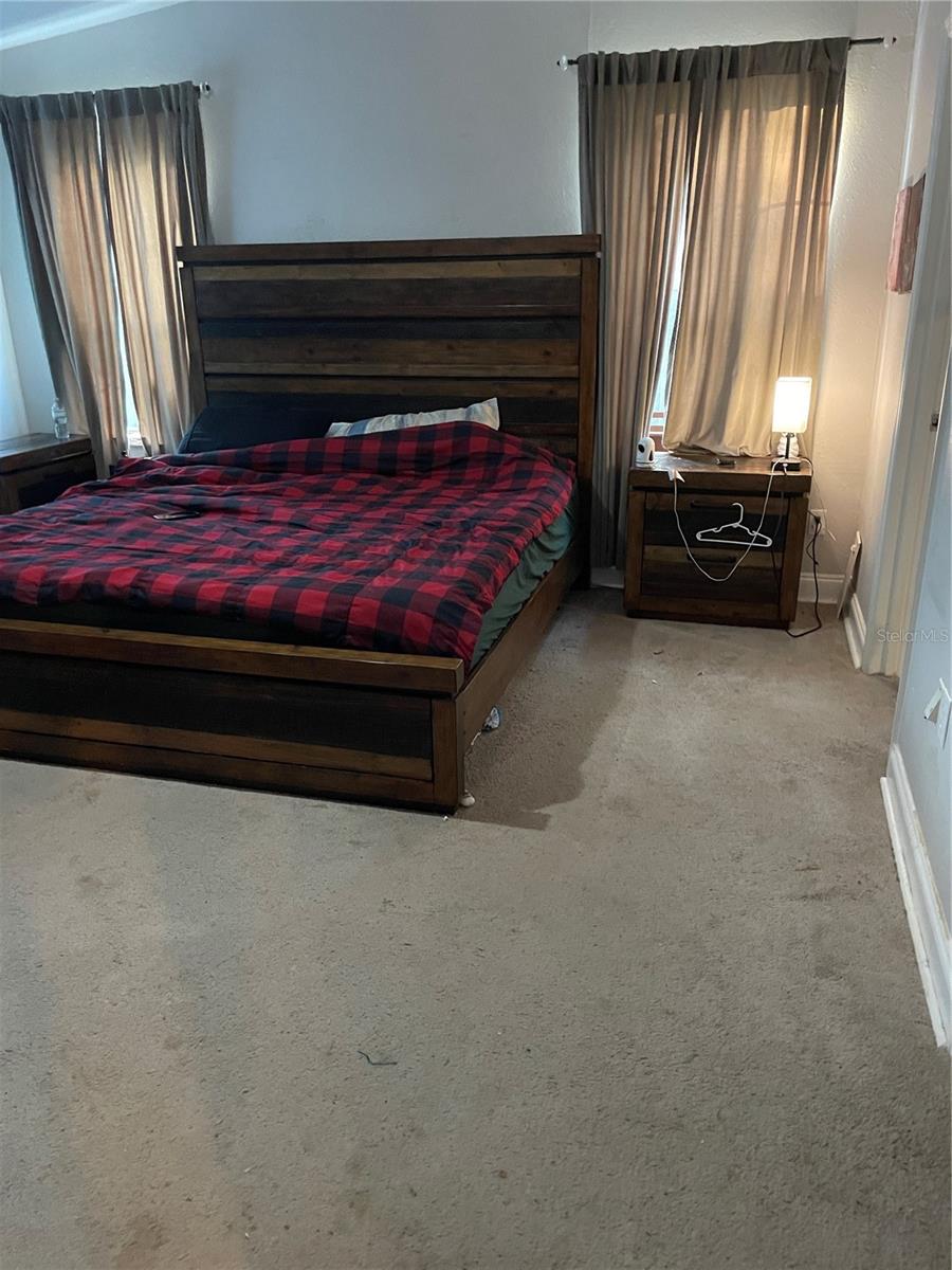 LAKE WEIR SHORES - Residential