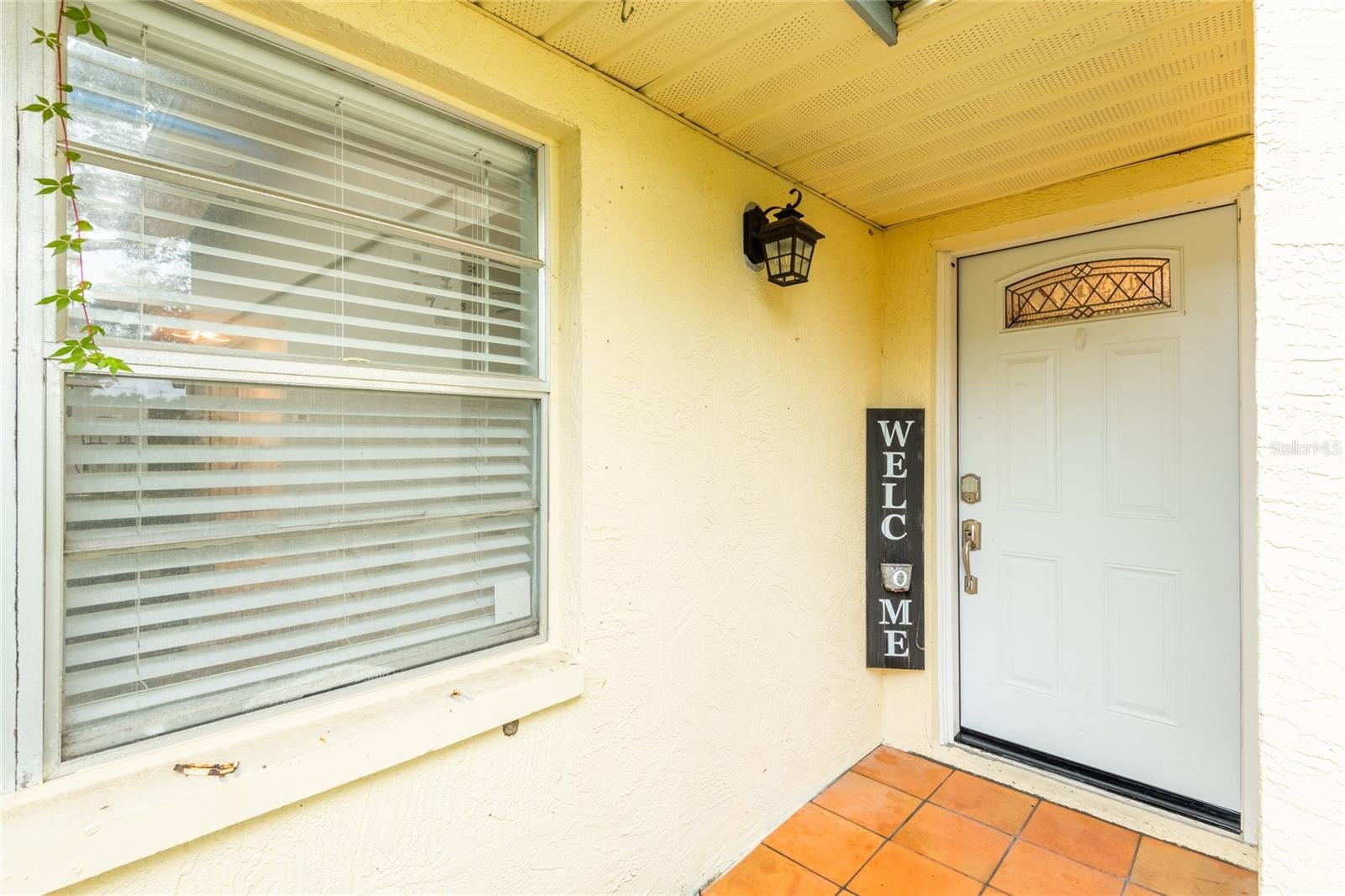 1944 ELAINE DRIVE 1944