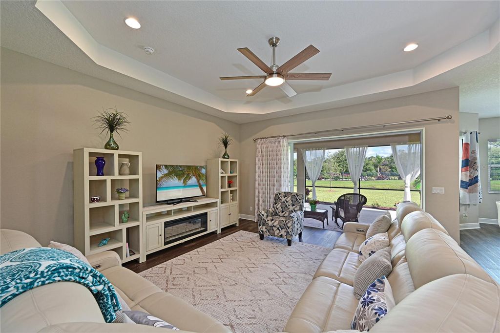 Photo of 15912 42nd Glen E, Parrish, FL 34219 (MLS # A4660589)