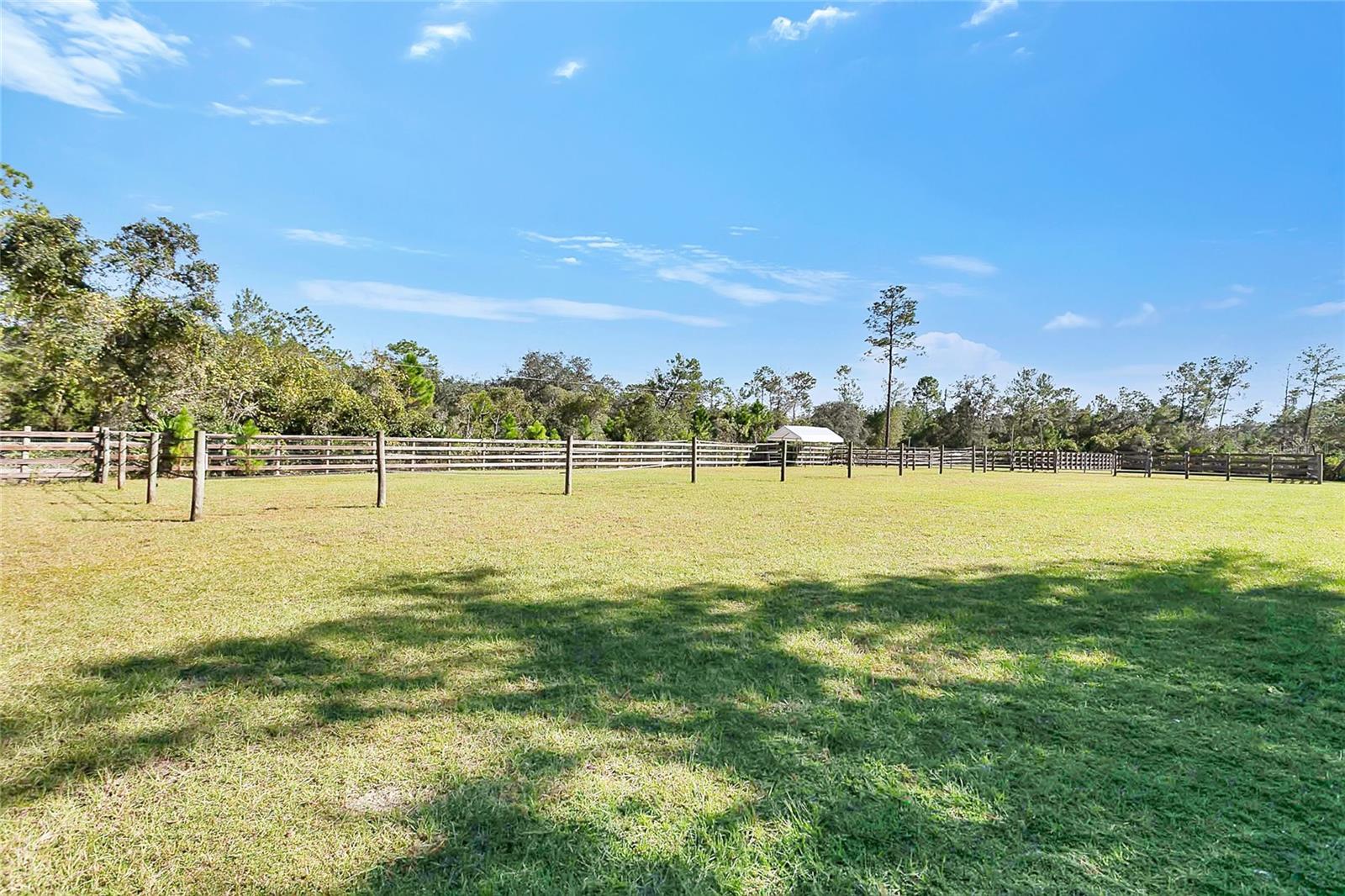 GENOVA WOODS SEC 2 5 ACRE DEV - Residential