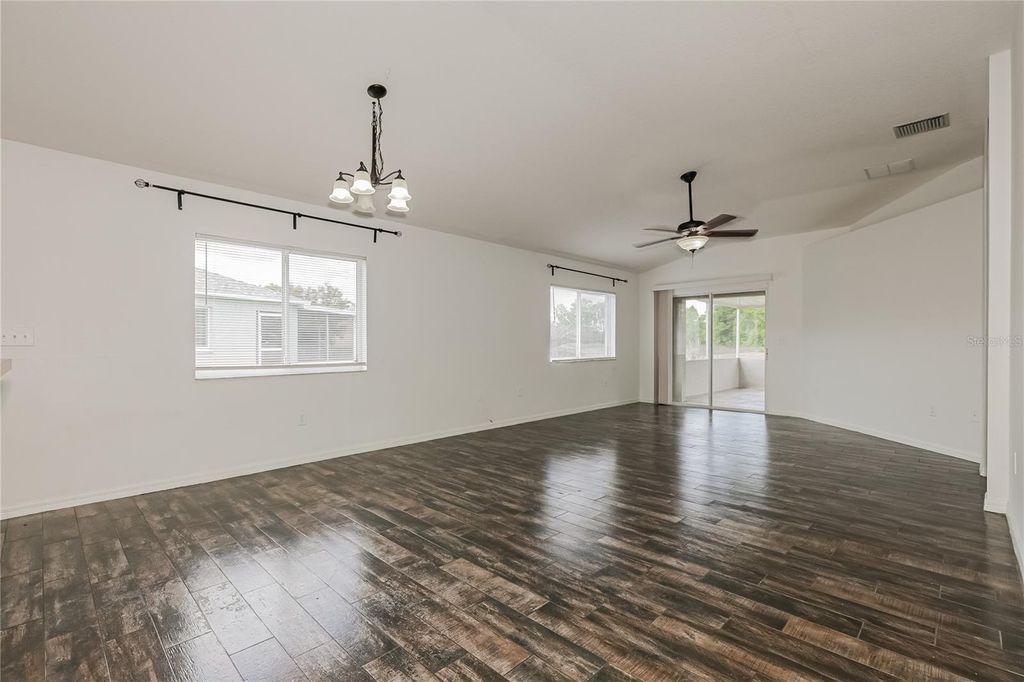 Photo of 544 Lindsay Anne Court, Plant City, FL 33563 (MLS # TB8491454)