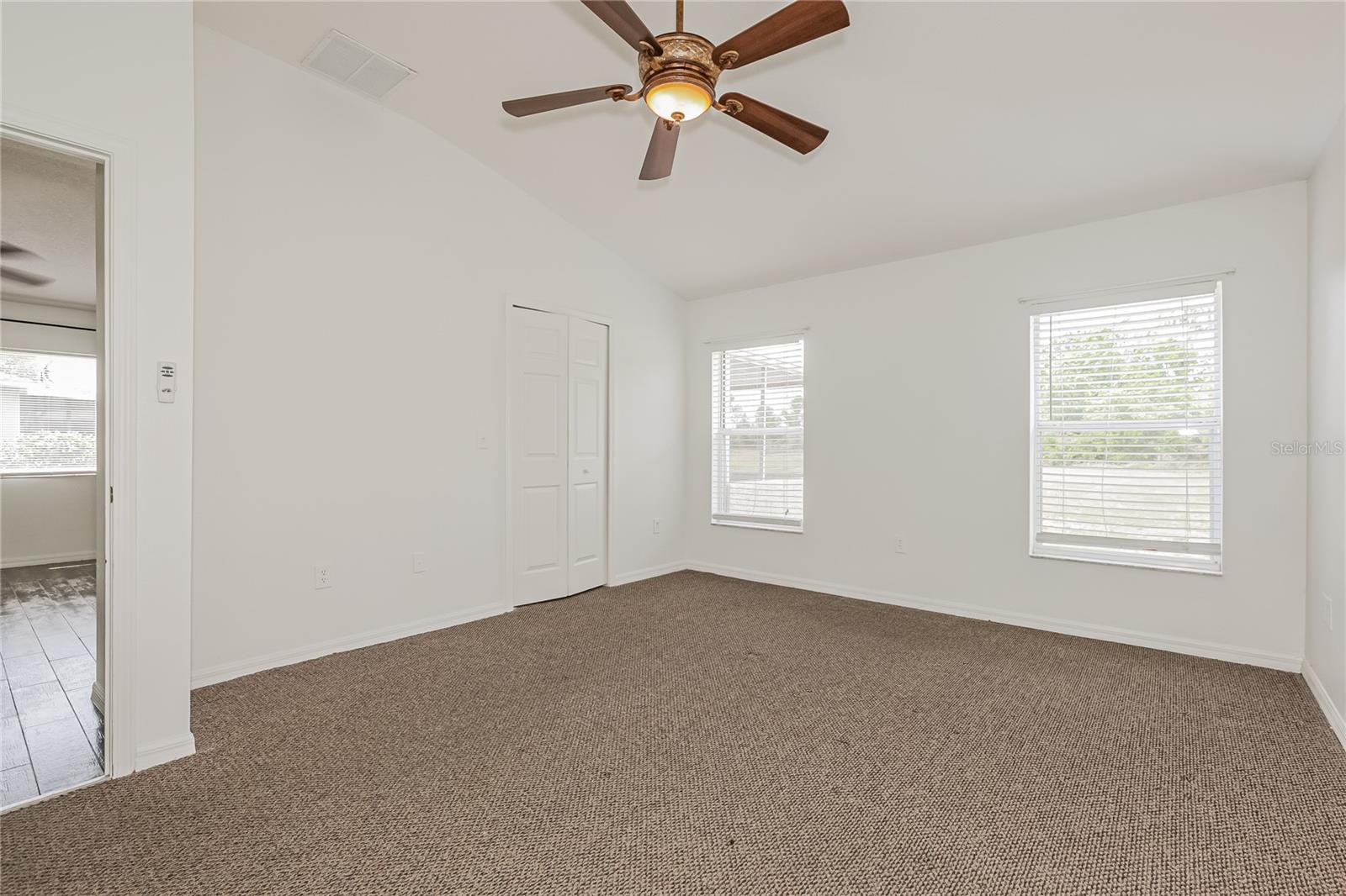 COUNTRY HILLS EAST U - Residential