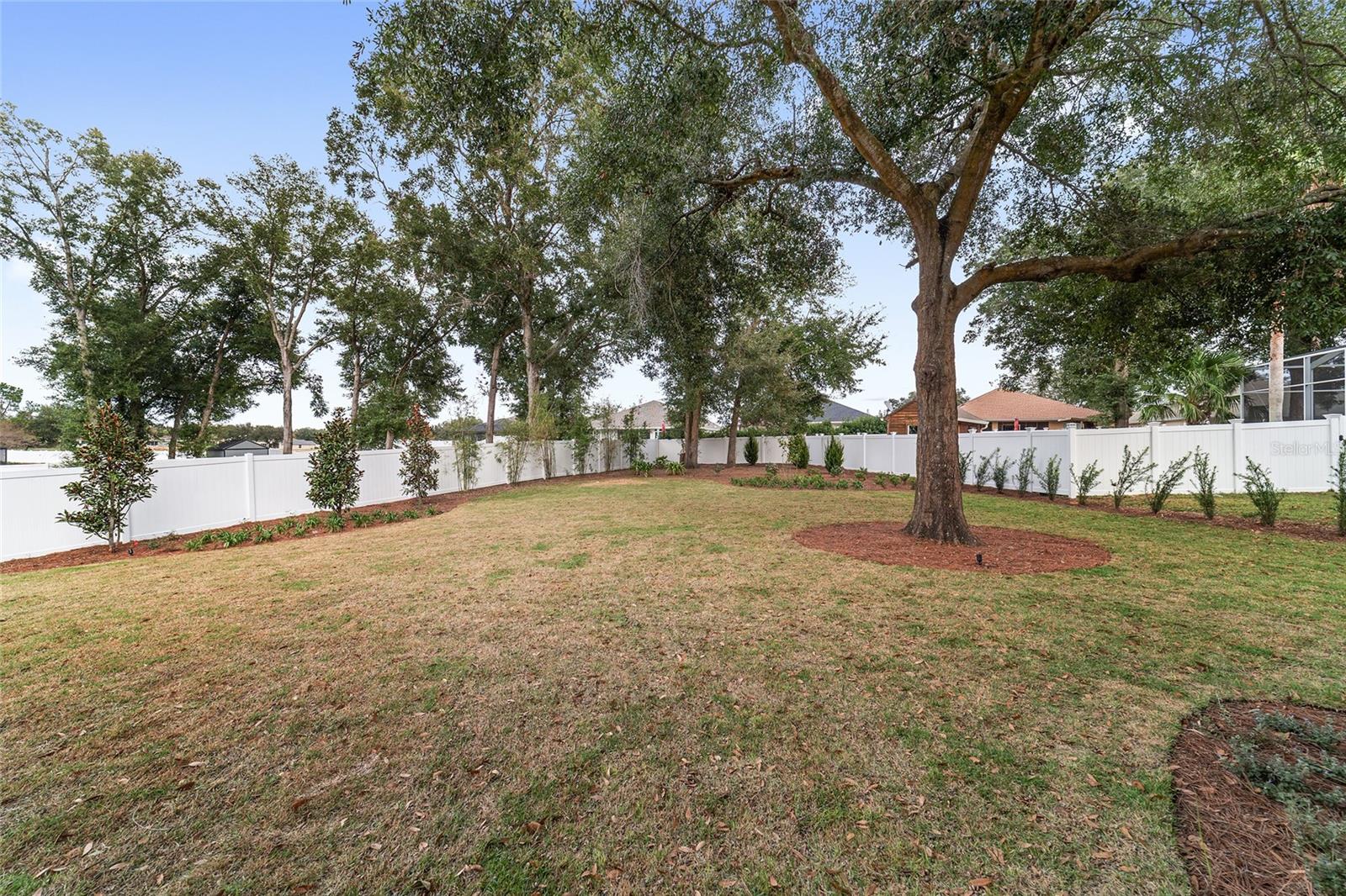 HUNT CLUB/FOX POINT - Residential