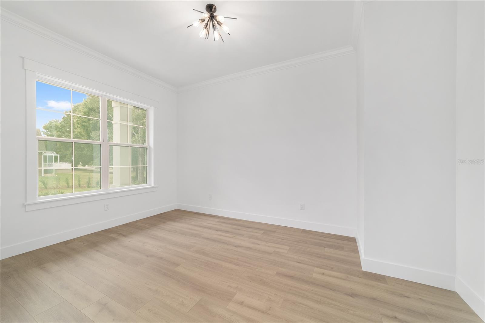 HUNT CLUB/FOX POINT - Residential