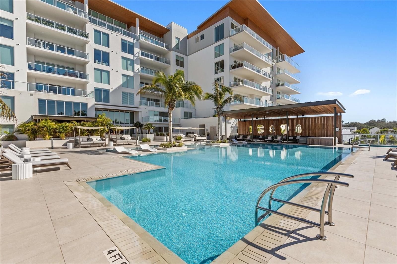 SERENA BY THE SEA CONDO - Residential