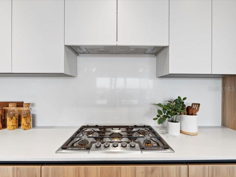 SERENA BY THE SEA CONDO - Residential