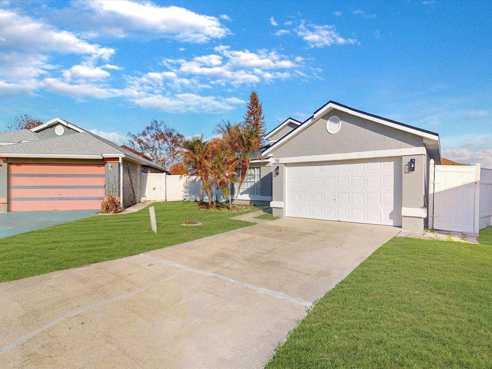 210 CORAL REEF CIRCLE