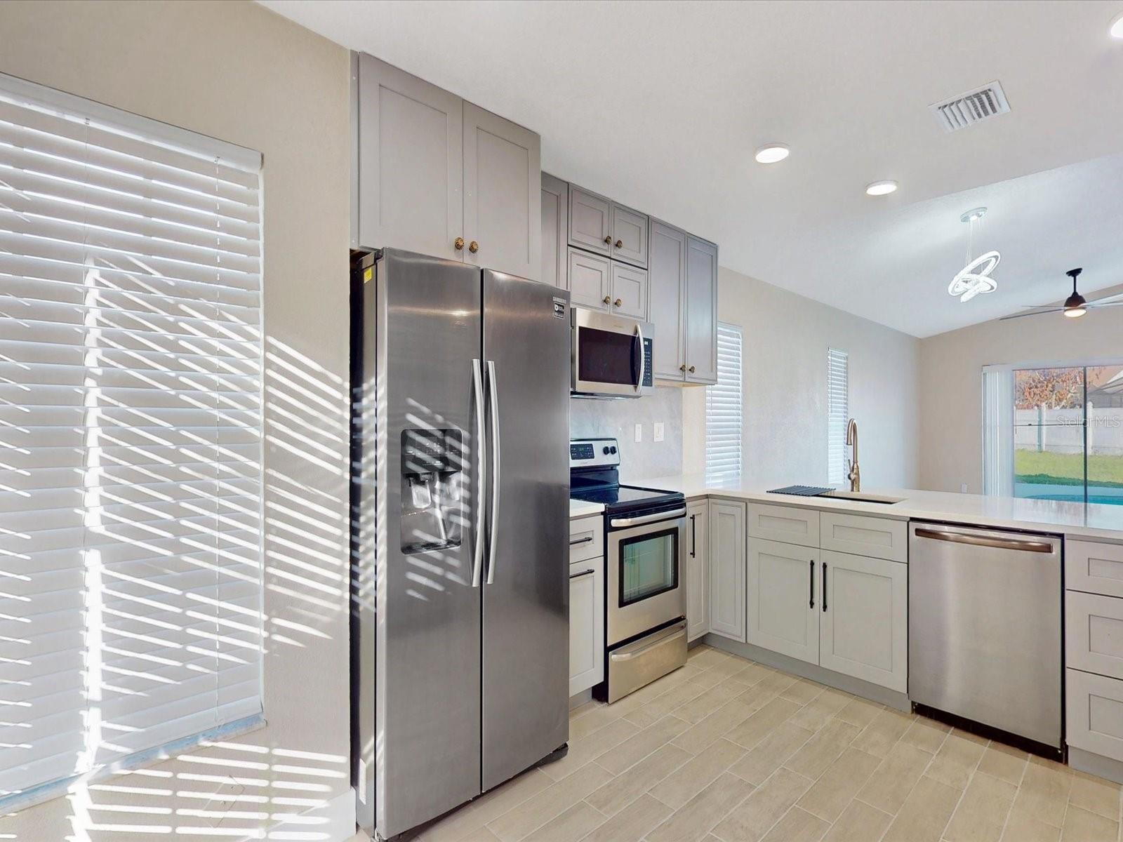 BVL UNIT 10 2ND ADD - Residential