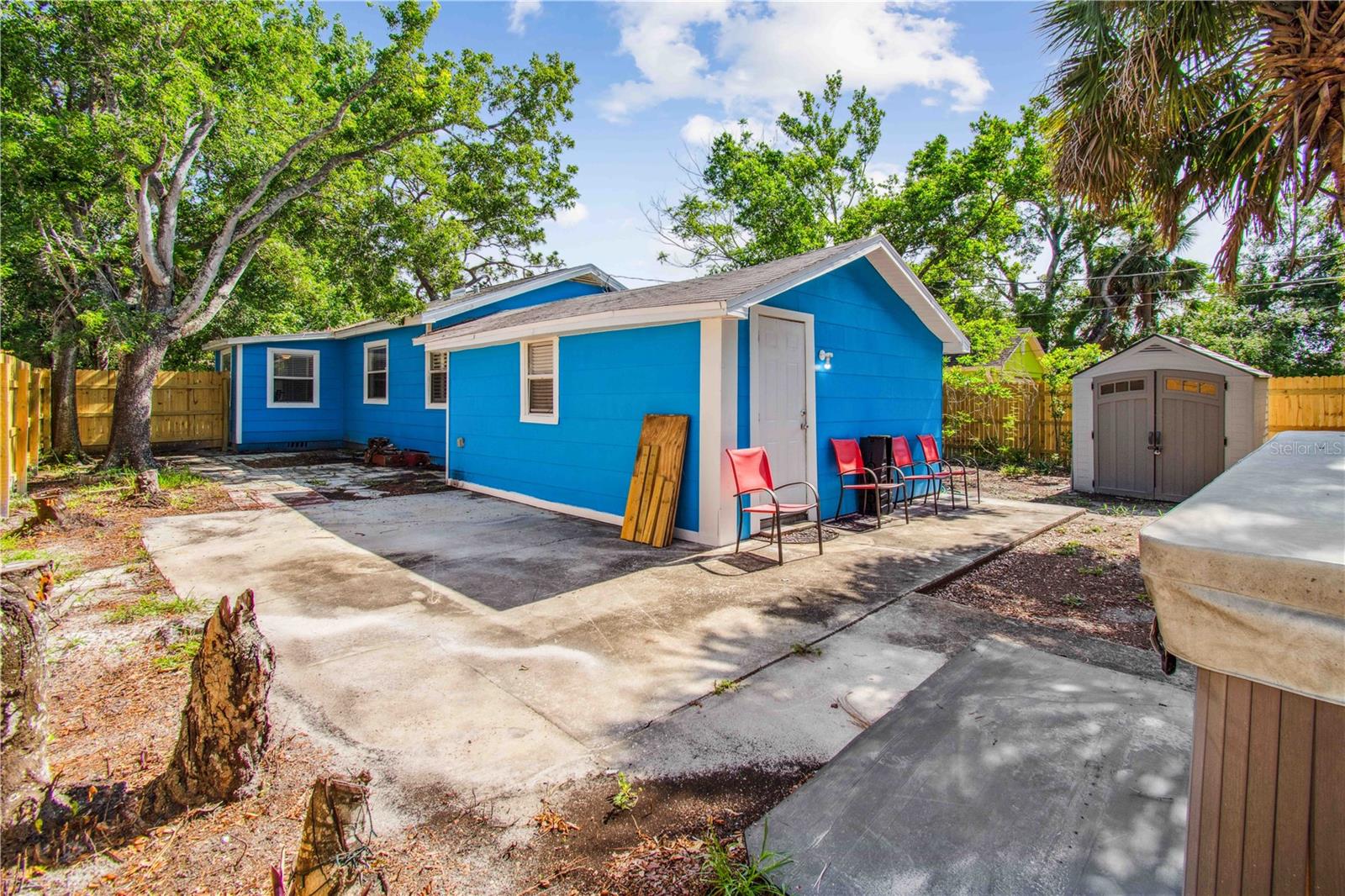 HALLS CENTRAL AVE 3 - Residential