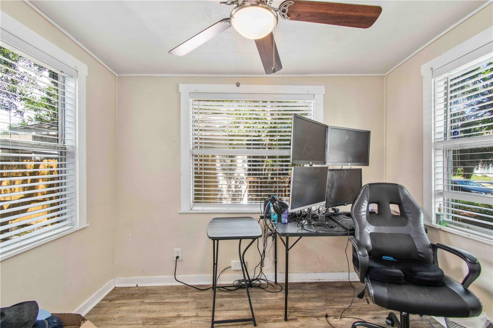 HALLS CENTRAL AVE 3 - Residential