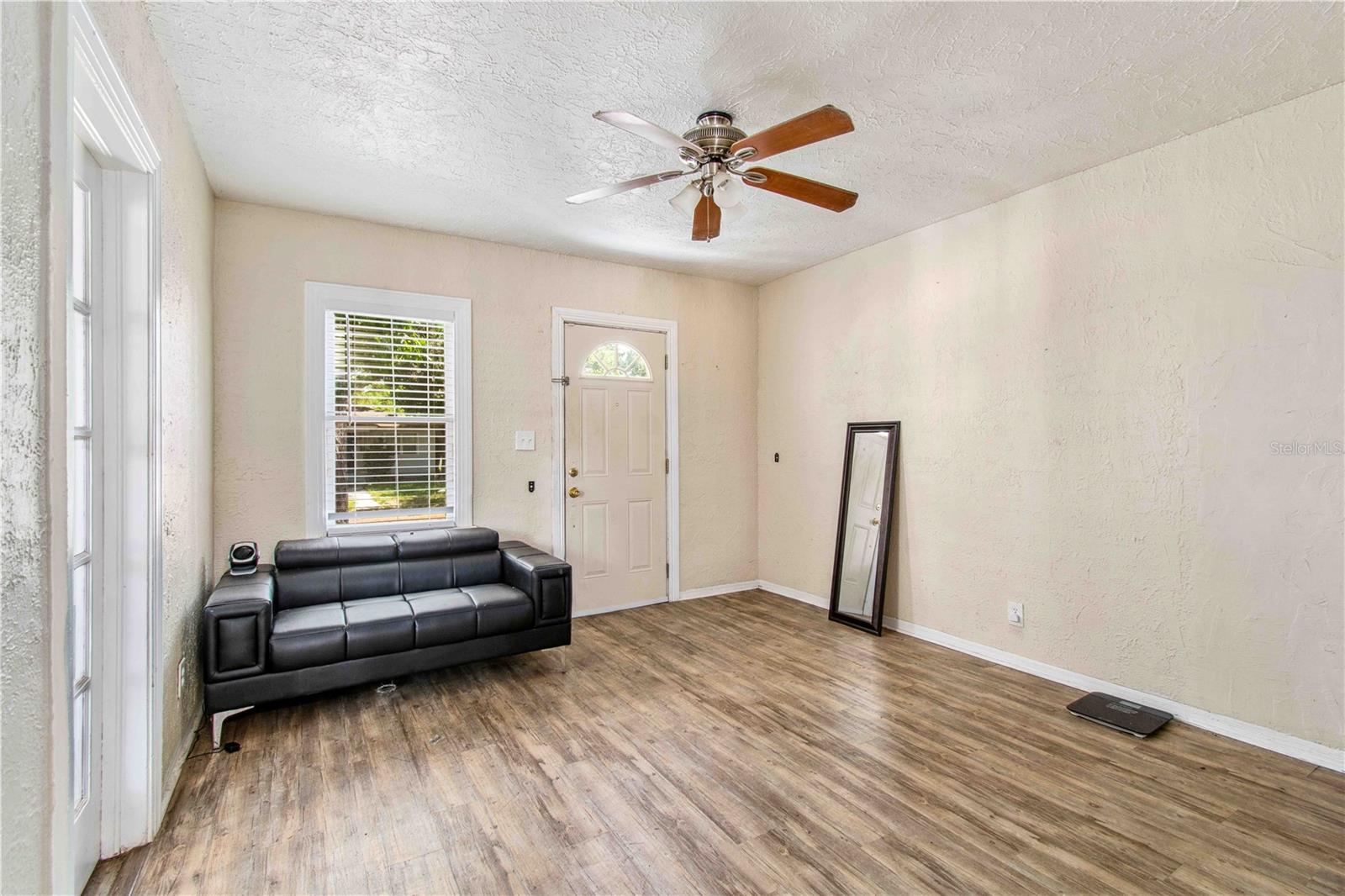 HALLS CENTRAL AVE 3 - Residential