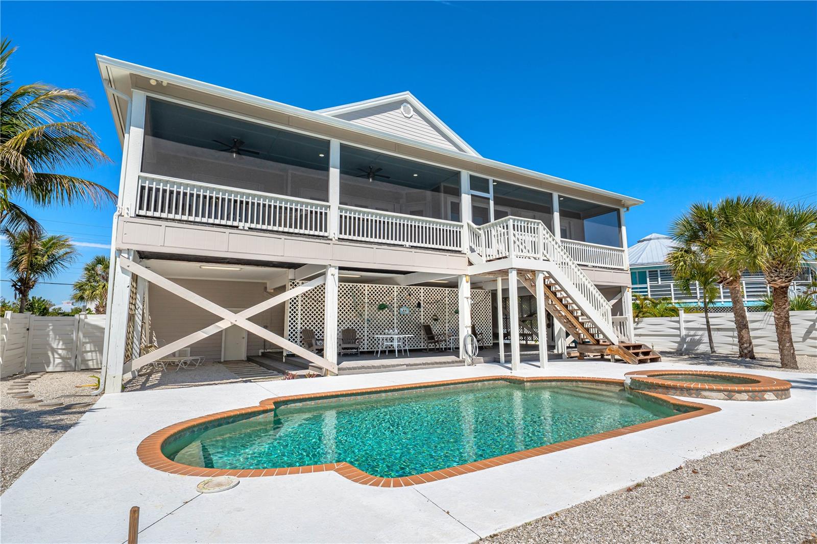 PALM ISLAND ESTATE - Residential