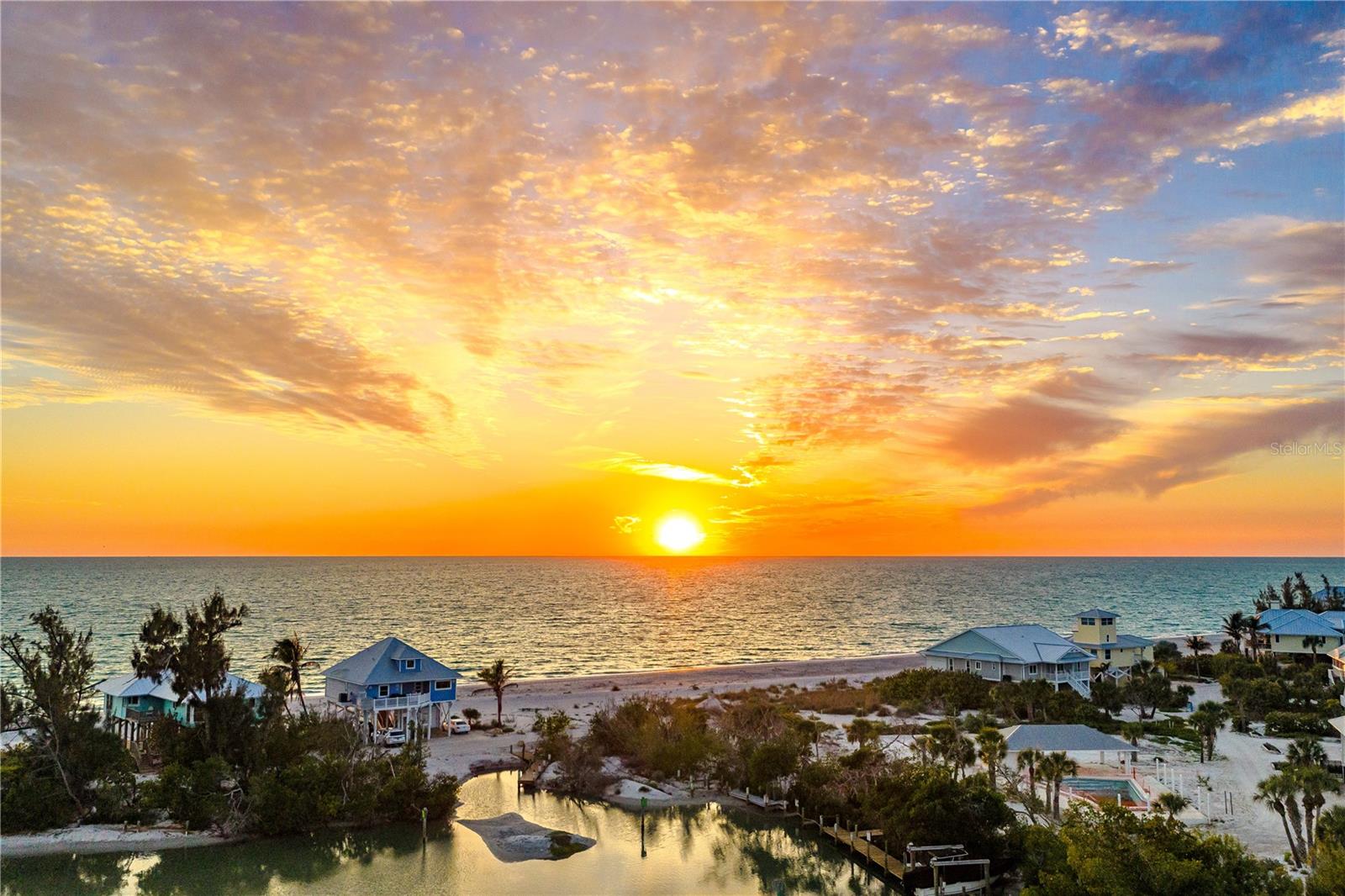 PALM ISLAND ESTATE - Residential