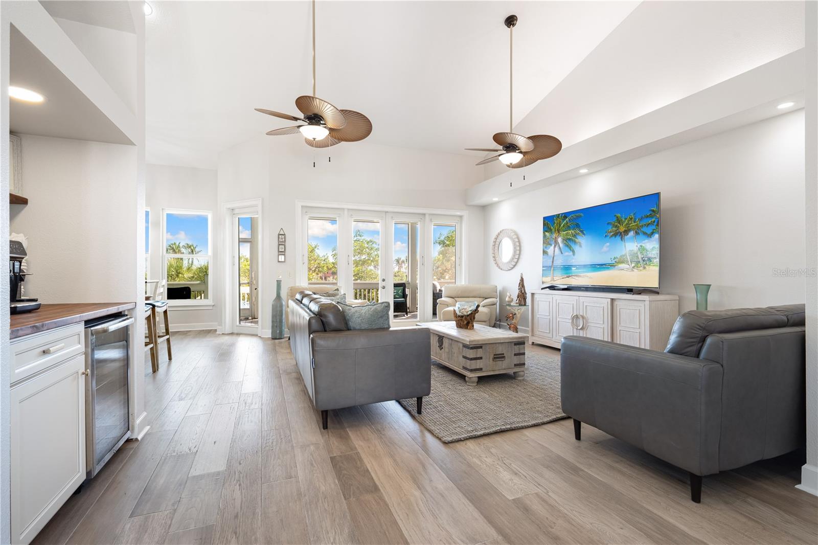 PALM ISLAND ESTATE - Residential