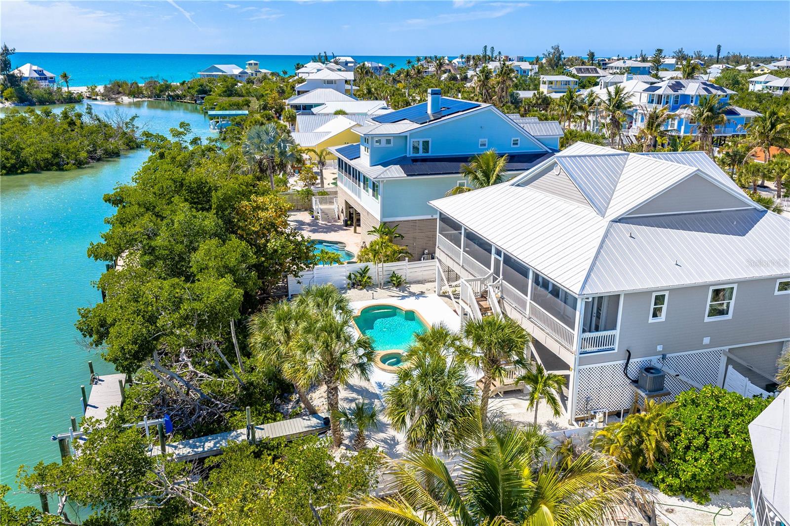 PALM ISLAND ESTATE - Residential