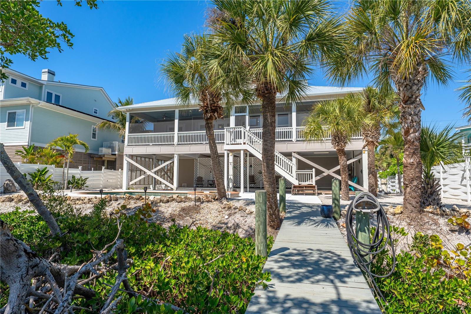 PALM ISLAND ESTATE - Residential