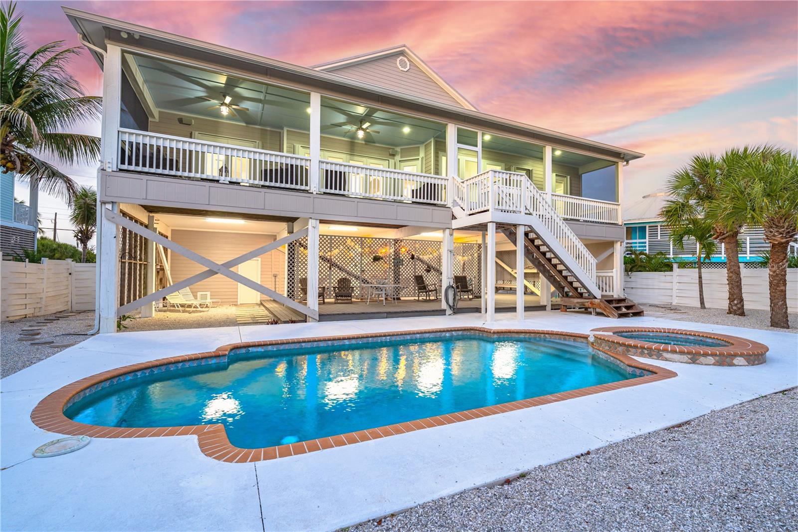 PALM ISLAND ESTATE - Residential