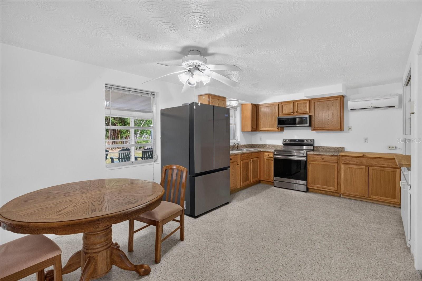 4843 CALAIS DRIVE